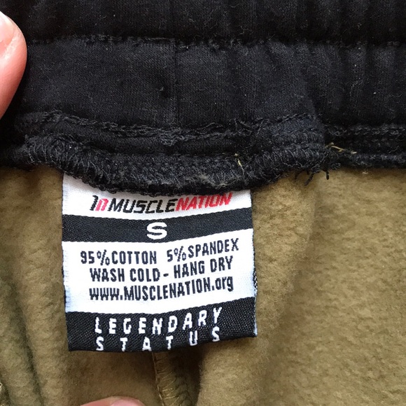 Muscle Nation green joggers men’s S/women’s M - Picture 2 of 3